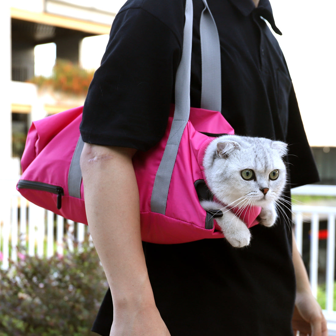 Cat  Double Lined Anti Scratch Travel Bag